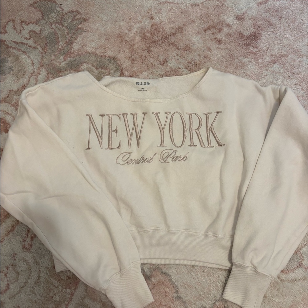 Hollister Cream New York Sweatshirt